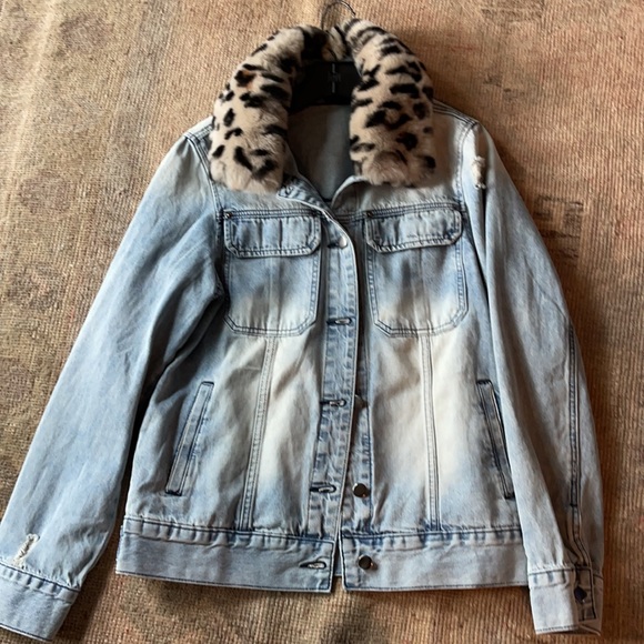 Ava Kris light blue denim with denim jacket with detachable leopard fur collar. - Picture 3 of 5